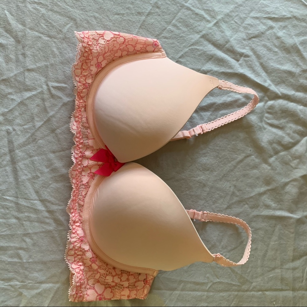 Pale pink bra
